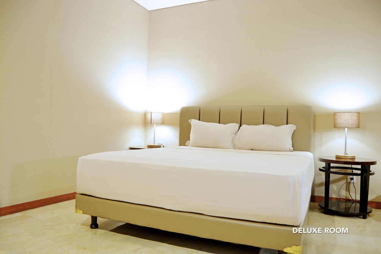 W Home Cipete Jakarta Extérieur photo